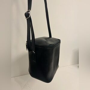 Black Bucket Bag Vintage Polaroid Camera Bag
